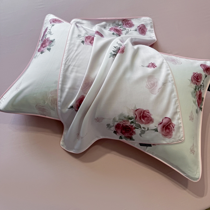 91家纺网 家纺一手货源 找家纺 芊寻家居 2025新款50支天丝数码麻绳款夏被四件套 玫瑰雅韵