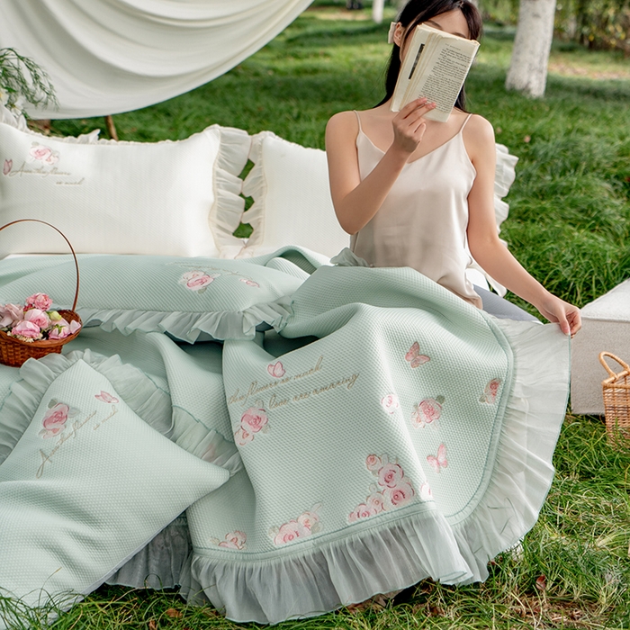 91家纺网 家纺一手货源 找家纺 禾时 2025新款高端A类母婴级加密加厚450g品牌凉感丝啵啵面料床盖三件套夹棉床单 薄荷绿