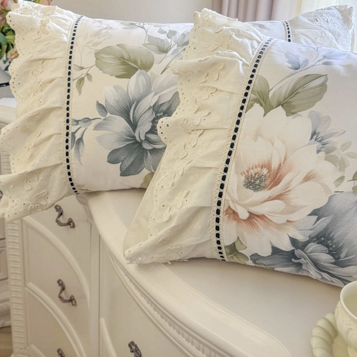 91家纺网 家纺一手货源 找家纺 （总）亲亲公主 2025新款全棉法式立体蝴蝶花边四件套--米娅