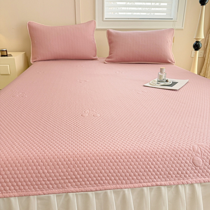 91家纺网 家纺一手货源 找家纺 布卢姆床垫 2025新款A类PE乙纶冰豆豆凉席床裙款 樱桃 粉