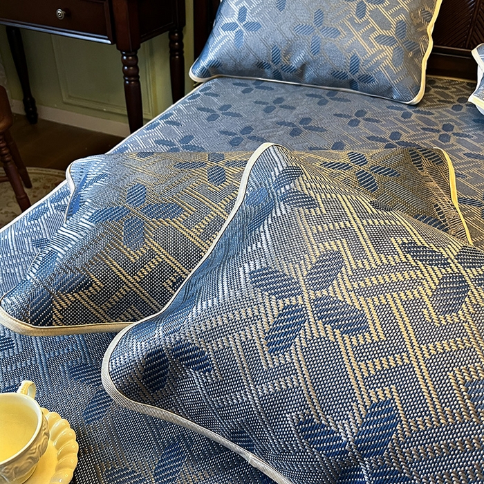 91家纺网 家纺一手货源 找家纺 网红馆（ck家纺） 2025新款可脱卸床裙款冰藤席-盛夏繁星 蔚蓝