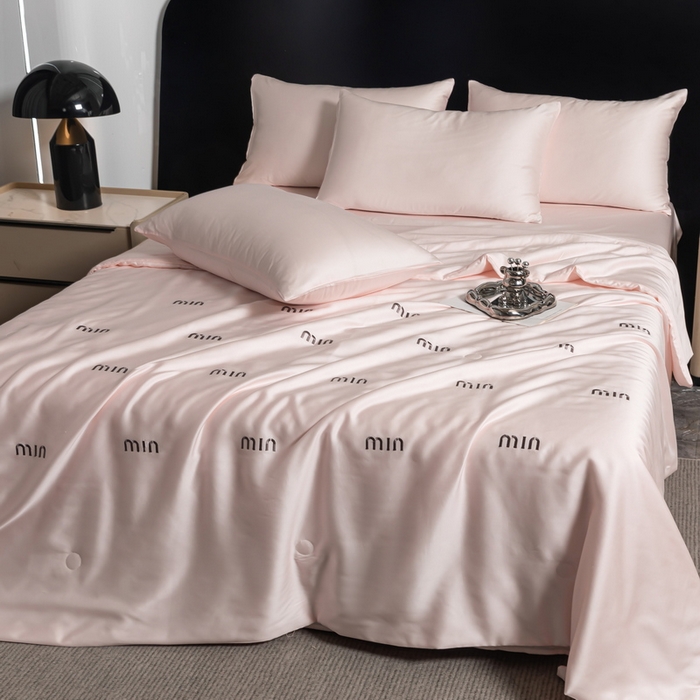 91家纺网 家纺一手货源 找家纺 （总）梦镜家纺 2025新款A类水洗真丝夏被四件套-minmin