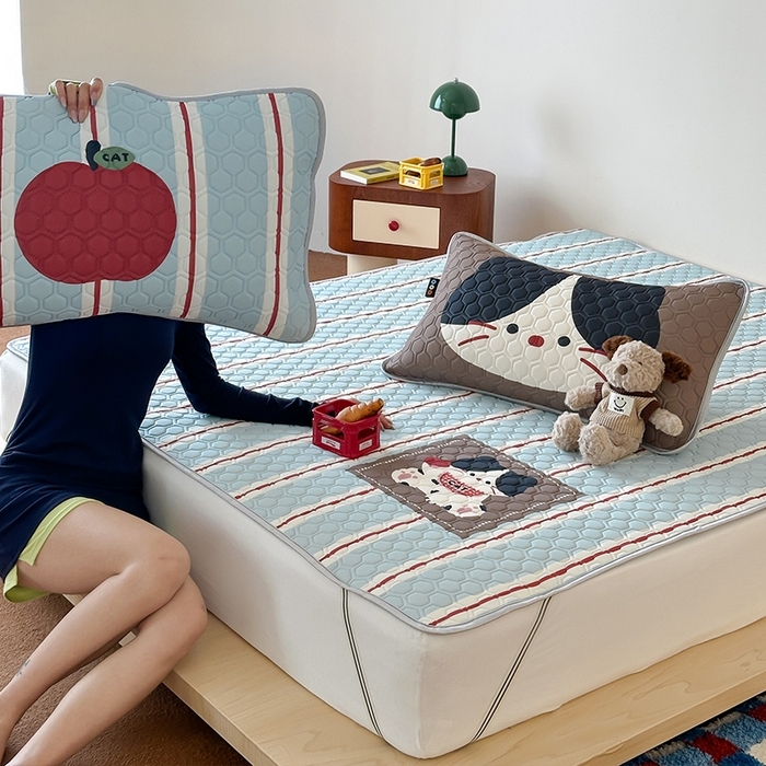 91家纺网 家纺一手货源 找家纺 （总）RYB红黄兰 2025新款ins原创设计师款大版冰皮锦氨凉感加厚6mm水洗乳胶凉席三件套