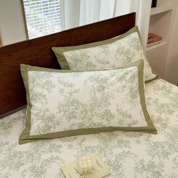 91家纺网 家纺一手货源 找家纺 宜代光年  2025新款全棉老粗布数码印花床单（拼角工艺） 绿蔓