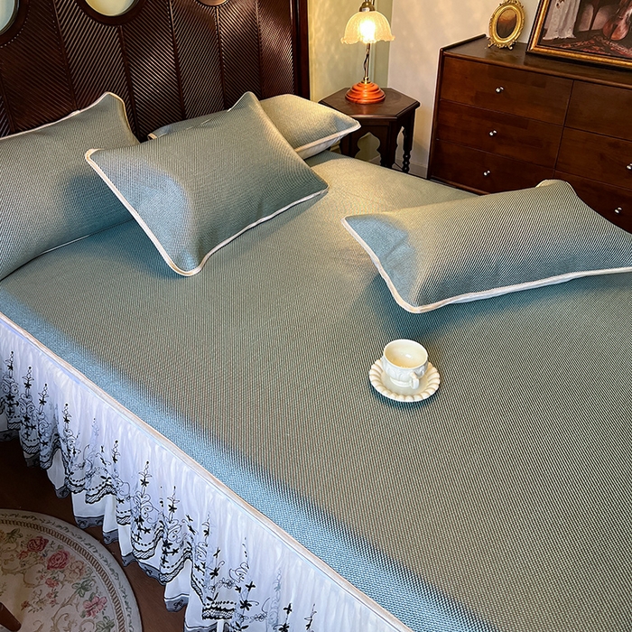 91家纺网 家纺一手货源 找家纺 网红馆（ck家纺） 2025新款可脱卸床裙款冰藤席-盛夏繁星 荷绿