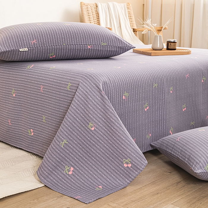 91家纺网 家纺一手货源 找家纺 芃成家纺 2025新款加厚老粗布床单 爱心樱桃