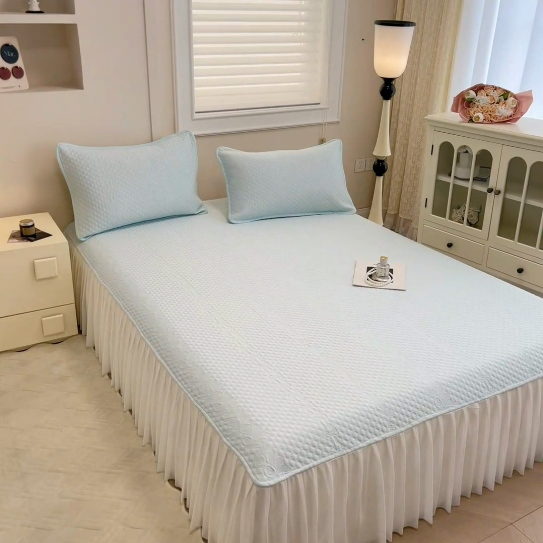 91家纺网 家纺一手货源 找家纺 布卢姆床垫 2025新款A类PE乙纶冰豆豆凉席床裙款 夏日藤萝 蓝