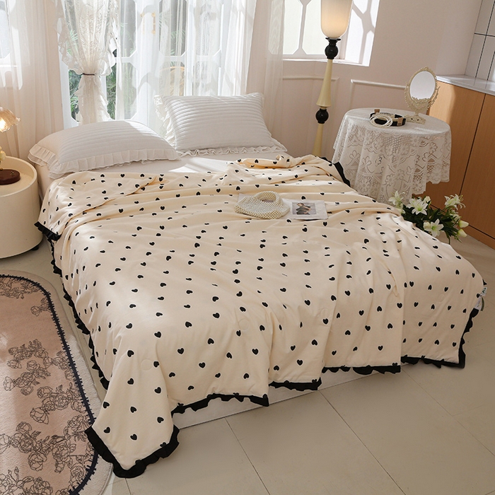 91家纺网 家纺一手货源 找家纺 （总）薇玛仕 2025新款韩版宽边水洗棉大豆夏被赫本风亲肤柔软夏季薄被子