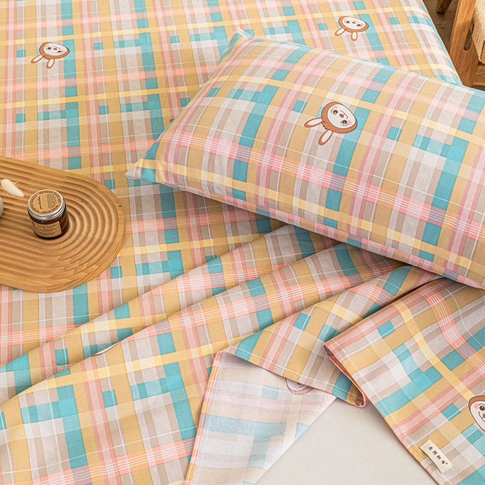 91家纺网 家纺一手货源 找家纺 芃成家纺 2025新款加厚老粗布床单 彩格兔