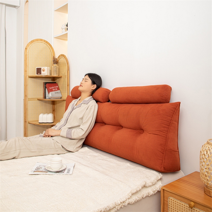 91家纺网 家纺一手货源 找家纺 沐沐家纺 2026新款灯芯绒三角靠背带头枕 砖红色