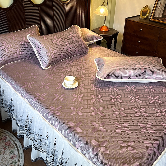 91家纺网 家纺一手货源 找家纺 网红馆（ck家纺） 2025新款可脱卸床裙款冰藤席-盛夏繁星 莲红