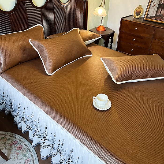 91家纺网 家纺一手货源 找家纺 网红馆（ck家纺） 2025新款可脱卸床裙款冰藤席-盛夏繁星 栗棕