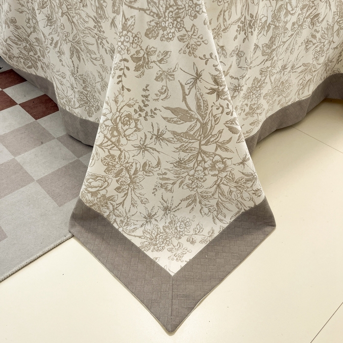 91家纺网 家纺一手货源 找家纺 宜代光年  2025新款全棉老粗布数码印花床单（拼角工艺） 素影