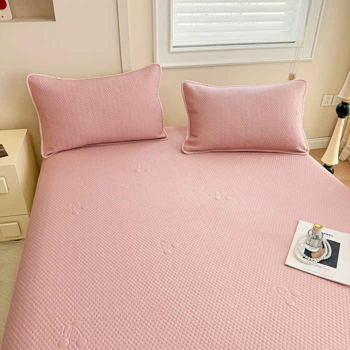 91家纺网 家纺一手货源 找家纺 布卢姆床垫 2025新款A类PE乙纶冰豆豆凉席床裙款 樱桃 粉