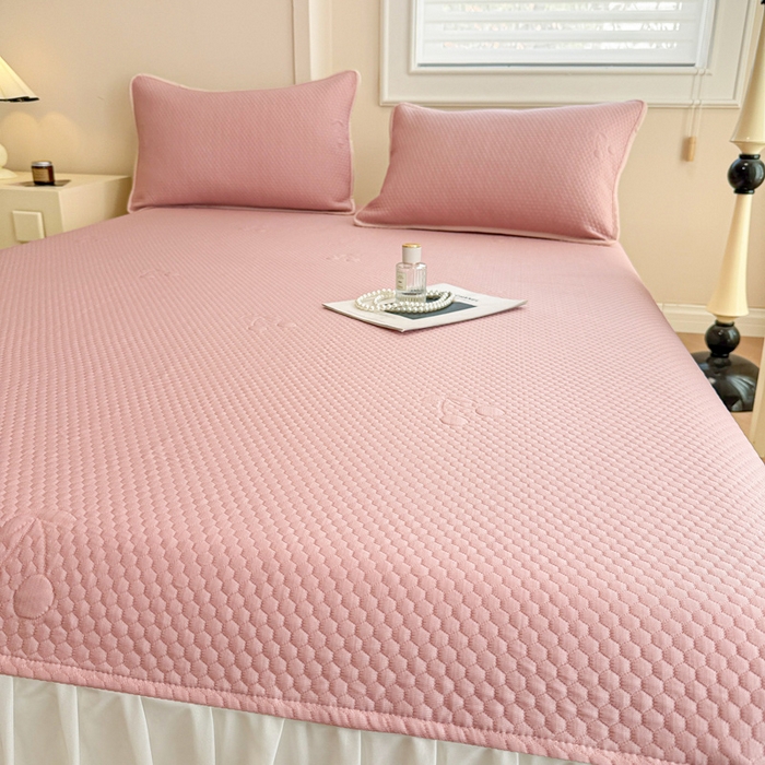 91家纺网 家纺一手货源 找家纺 布卢姆床垫 2025新款A类PE乙纶冰豆豆凉席床裙款 樱桃 粉