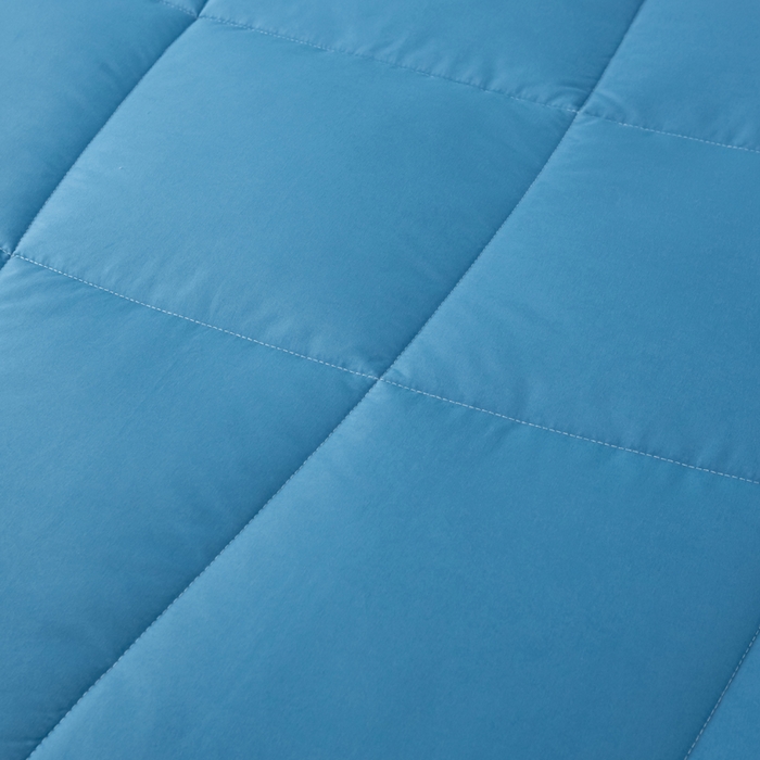 91家纺网 家纺一手货源 找家纺 好老表被业 2025新款超柔云朵被芯零压被子 超柔云感被蓝白