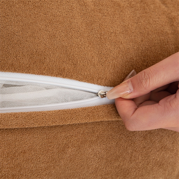 91家纺网 家纺一手货源 找家纺 沐沐家纺 2026新款小羊绒三角靠背带头枕 玳瑁黄