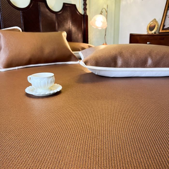 91家纺网 家纺一手货源 找家纺 网红馆（ck家纺） 2025新款可脱卸床裙款冰藤席-盛夏繁星 栗棕