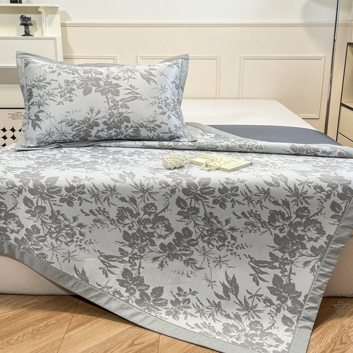 91家纺网 家纺一手货源 找家纺 （总）宜代光年 2025新款冷凝丝可水洗提花凉感席-床席款