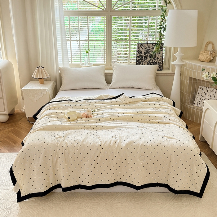 91家纺网 家纺一手货源 找家纺 九诺家纺 2025新款轻奢赫本夏被夏凉被 赫本-波点