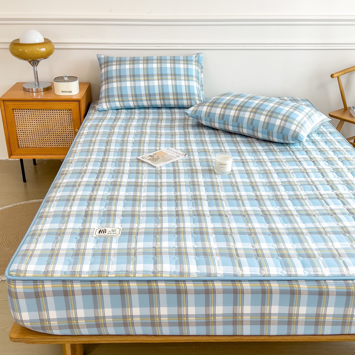 91家纺网 家纺一手货源 找家纺 蕾诺家纺 2025新款新疆棉花夹棉床垫床笠保护套 简兮蓝