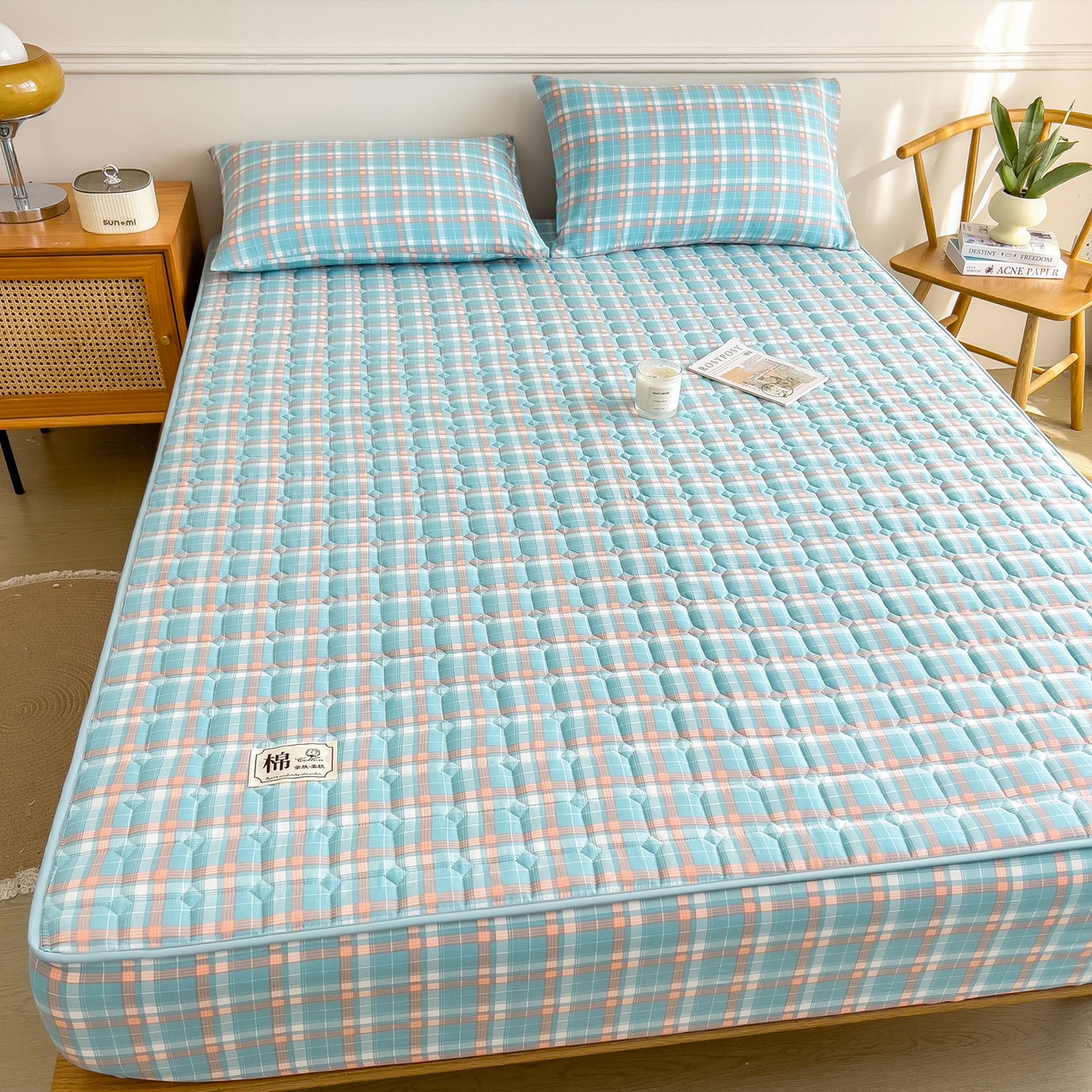 91家纺网 家纺一手货源 找家纺 蕾诺家纺 2025新款新疆棉花夹棉床垫床笠保护套 青春浅蓝