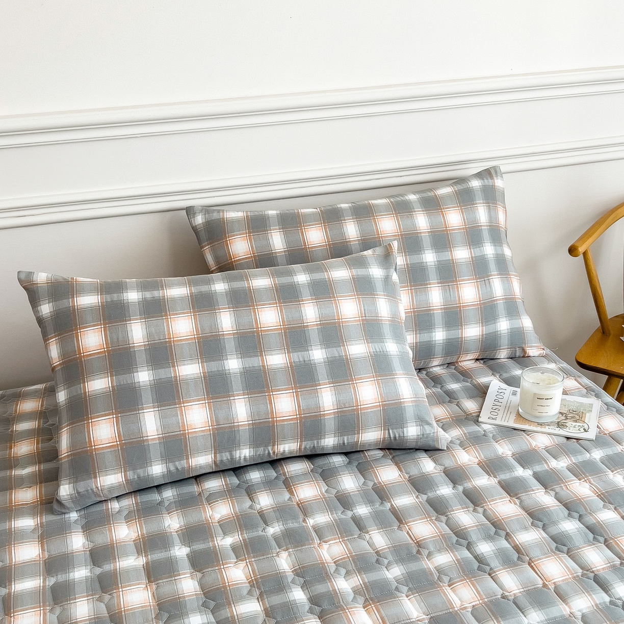 91家纺网 家纺一手货源 找家纺 蕾诺家纺 2025新款新疆棉花夹棉床垫床笠保护套 三分灰格