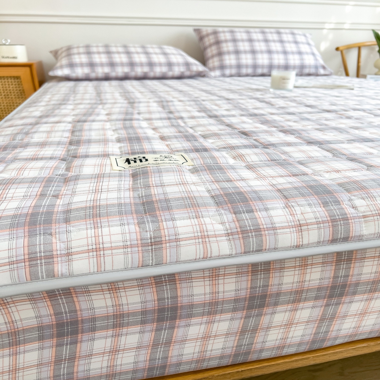 91家纺网 家纺一手货源 找家纺 蕾诺家纺 2025新款新疆棉花夹棉床垫床笠保护套 烟雨灰