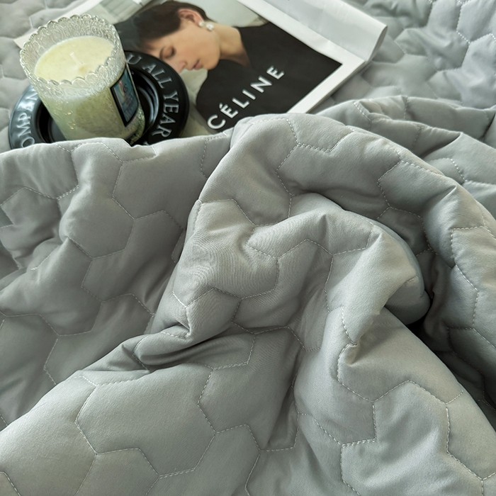 91家纺网 家纺一手货源 找家纺 十一家居 2025新款A类磨毛夹棉床笠 浅灰