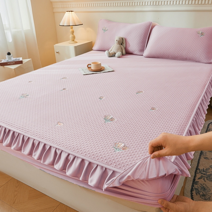 91家纺网 家纺一手货源 找家纺 （总）爱思凯家纺 2025新款凉感冰豆豆凉席床笠款-花边款