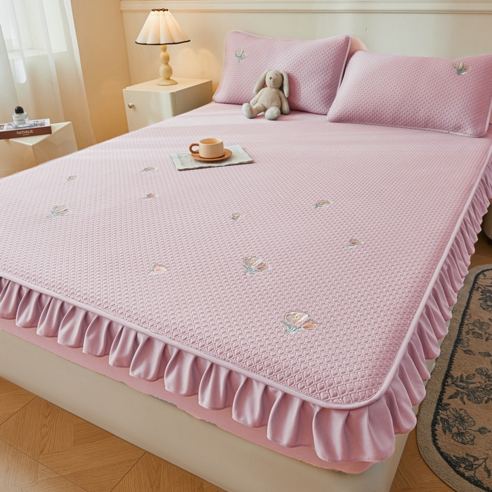 91家纺网 家纺一手货源 找家纺 （总）爱思凯家纺 2025新款凉感冰豆豆凉席床笠款-花边款