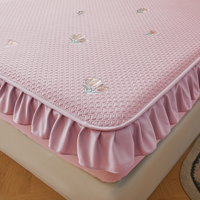 91家纺网 家纺一手货源 找家纺 （总）爱思凯家纺 2025新款凉感冰豆豆凉席床笠款-花边款