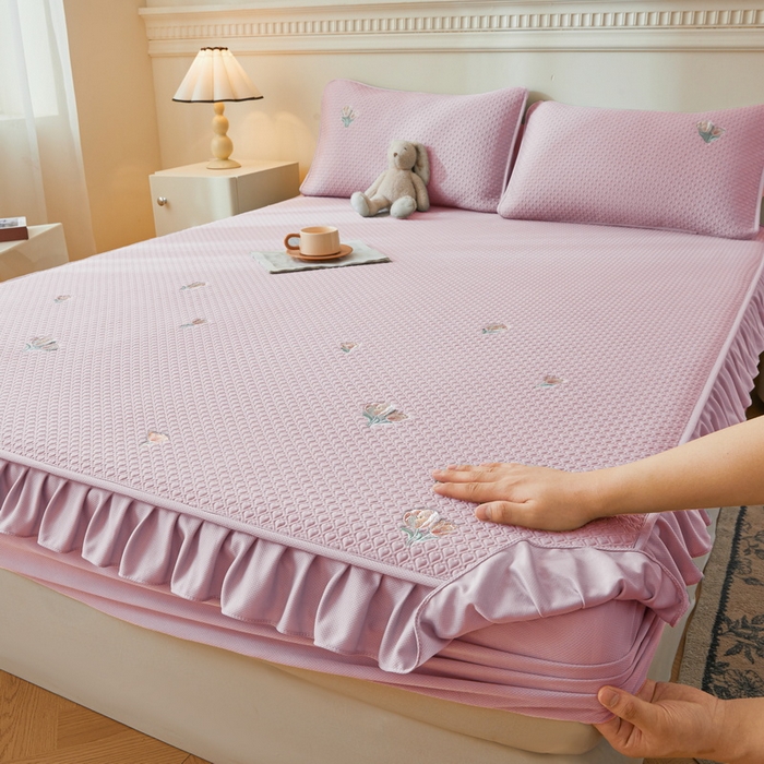 91家纺网 家纺一手货源 找家纺 （总）爱思凯家纺 2025新款凉感冰豆豆凉席床笠款-花边款