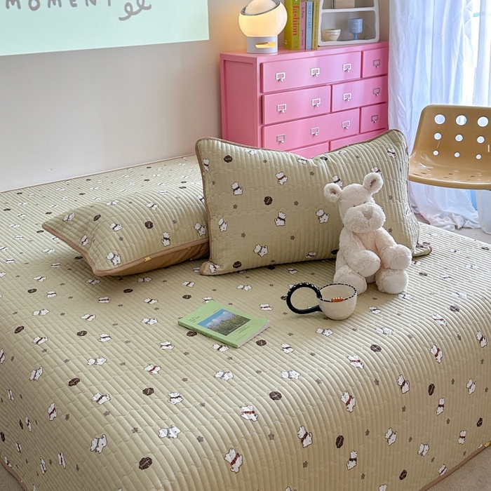 91家纺网 家纺一手货源 找家纺 琳可家居 2025新款13070印花款双面全棉全棉床盖 萌趣狗