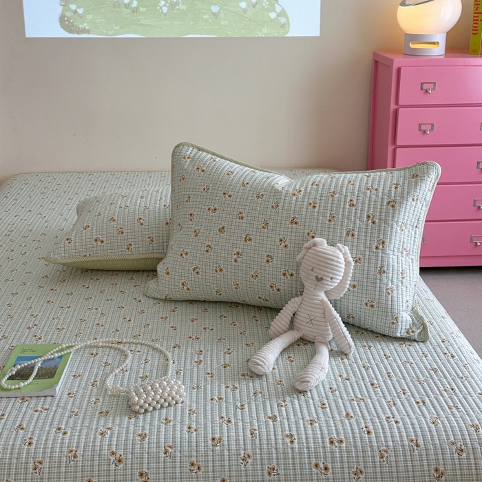 91家纺网 家纺一手货源 找家纺 琳可家居 2025新款13070印花款双面全棉全棉床盖 雏菊