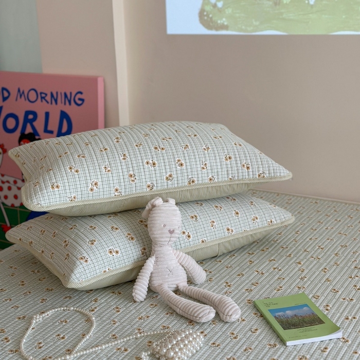 91家纺网 家纺一手货源 找家纺 琳可家居 2025新款13070印花款双面全棉全棉床盖 雏菊