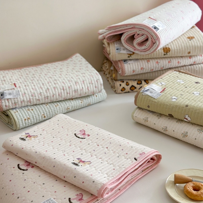 91家纺网 家纺一手货源 找家纺 琳可家居 2025新款13070印花款双面全棉全棉床盖 组合图仅供参考