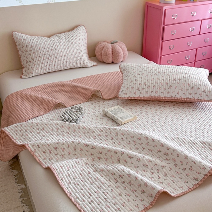 91家纺网 家纺一手货源 找家纺 琳可家居 2025新款13070印花款双面全棉全棉床盖 兰馨