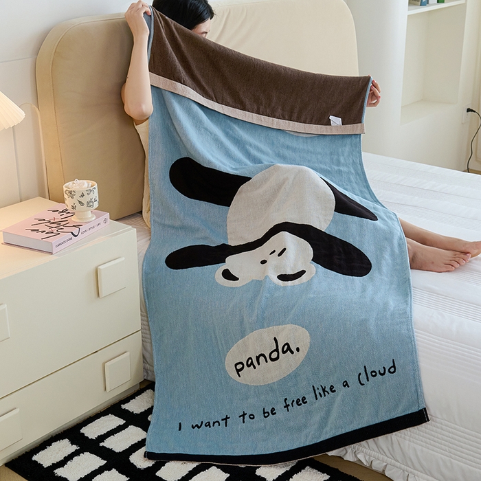 91家纺网 家纺一手货源 找家纺 悦然毛巾被 2025新款A类全棉纯棉四层纱布浴巾 功夫熊 75x160cm