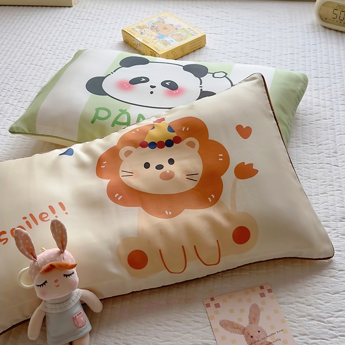 91家纺网 家纺一手货源 找家纺 百寐 2025新款A类母婴级60s天丝大版卡通数码印花儿童枕套 组合图仅供展示
