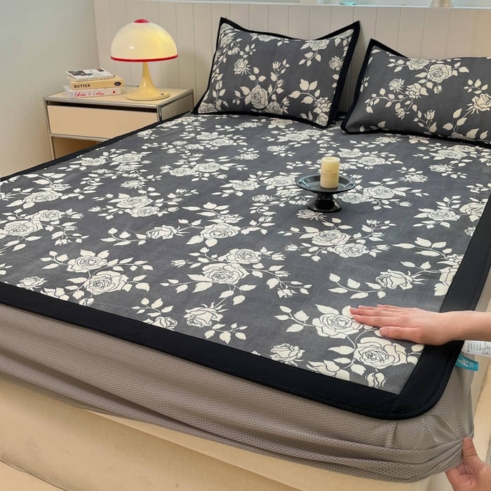 91家纺网 家纺一手货源 找家纺 （总）安哆啦家纺 2025新款A类印花冰藤凉席针织棉牛奶丝夏被夏凉被空调被四件套