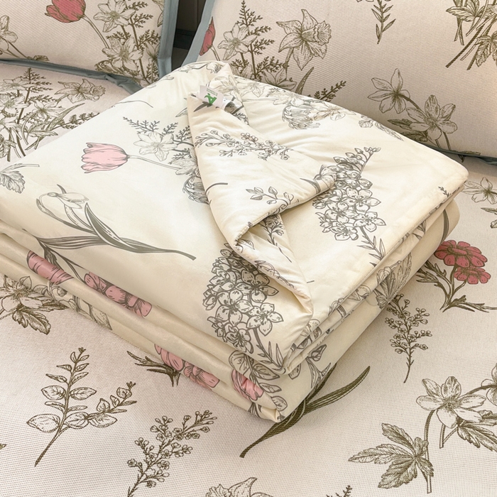 91家纺网 家纺一手货源 找家纺 （总）安哆啦家纺 2025新款A类印花冰藤凉席针织棉牛奶丝夏被夏凉被空调被四件套