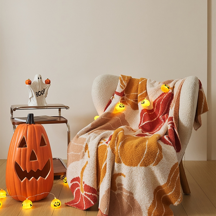 91家纺网 家纺一手货源 找家纺 暖绵绵2025新款半边绒涤纶混纺毯子抱枕套 塔吉尔