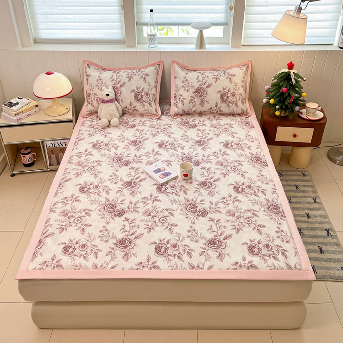 91家纺网 家纺一手货源 找家纺 安哆啦家纺 2025新款A类印花冰藤凉席针织棉牛奶丝夏被夏凉被空调被四件套 古韵花香