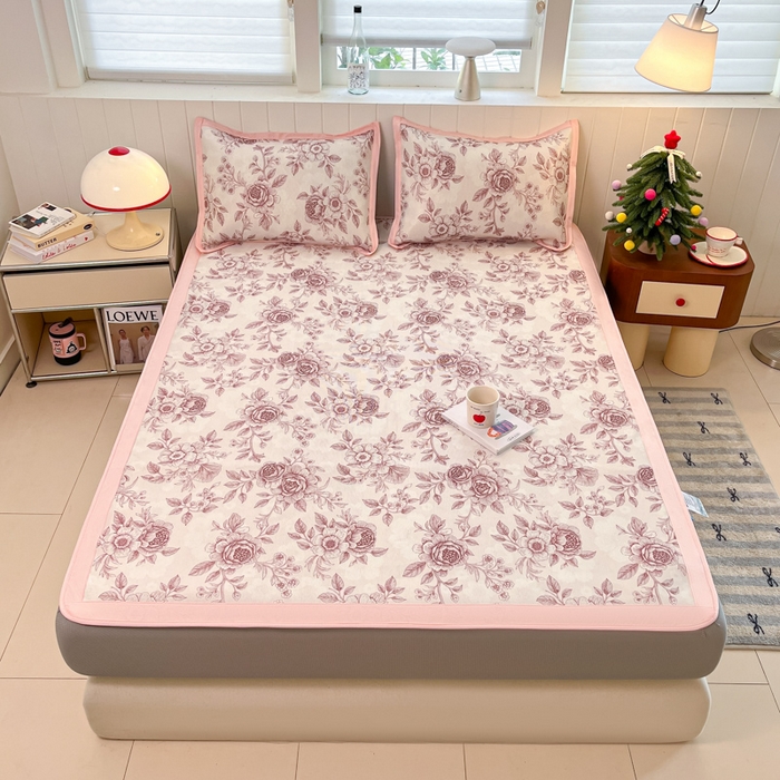 91家纺网 家纺一手货源 找家纺 安哆啦家纺 2025新款A类印花冰藤凉席针织棉牛奶丝夏被夏凉被空调被四件套 古韵花香