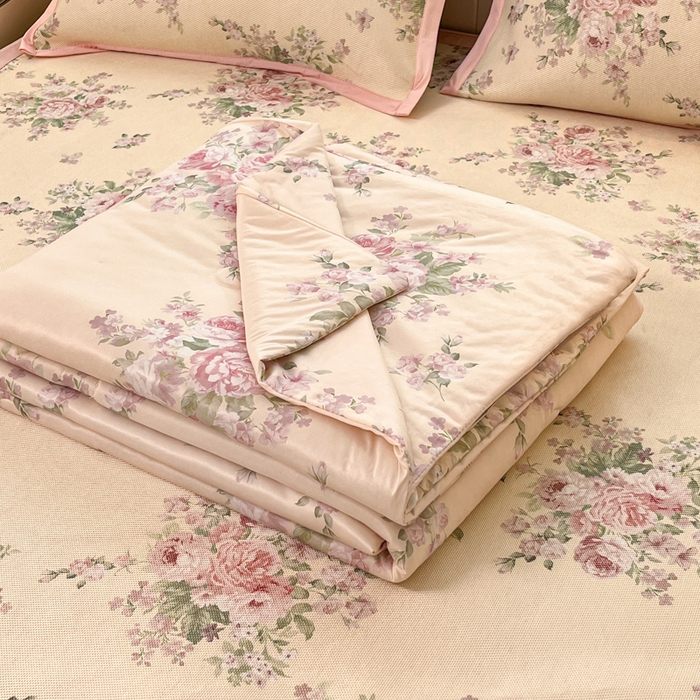 安哆啦家纺 2025新款A类印花冰藤凉席针织棉牛奶丝夏被夏凉被空调被四件套 花海