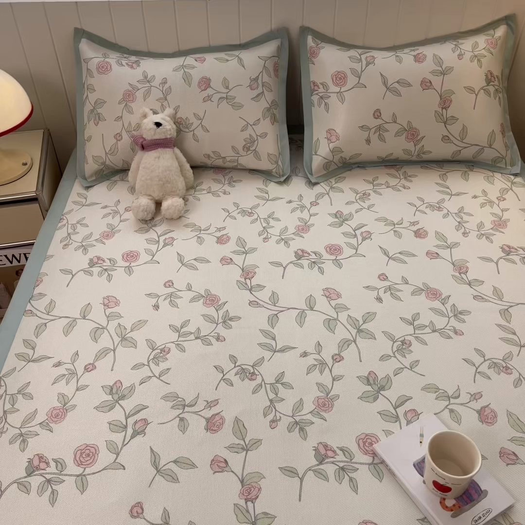 91家纺网 家纺一手货源 找家纺 安哆啦家纺 2025新款A类印花冰藤凉席针织棉牛奶丝夏被夏凉被空调被四件套 花枝