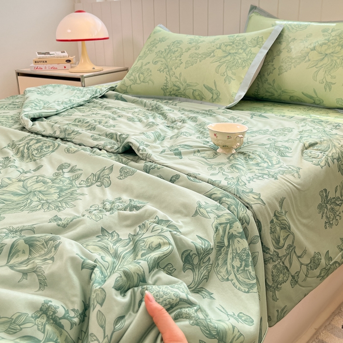 91家纺网 家纺一手货源 找家纺 安哆啦家纺 2025新款A类印花冰藤凉席针织棉牛奶丝夏被夏凉被空调被四件套 绿野仙踪