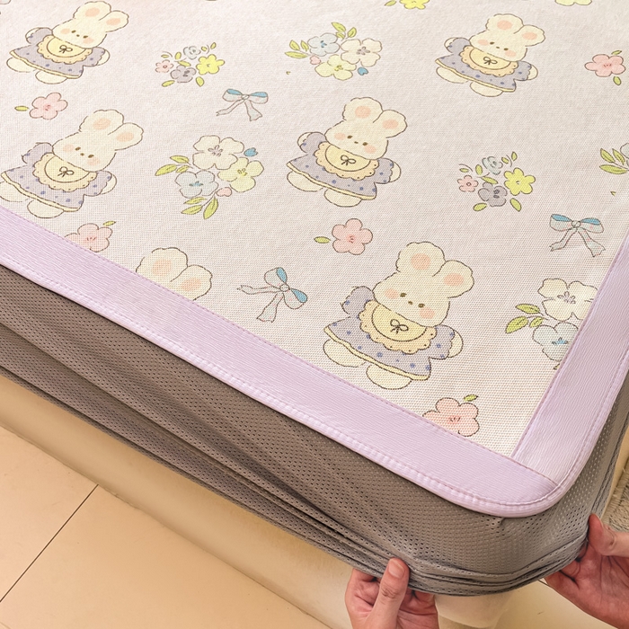 91家纺网 家纺一手货源 找家纺 安哆啦家纺 2025新款A类印花冰藤凉席针织棉牛奶丝夏被夏凉被空调被四件套 萌小兔