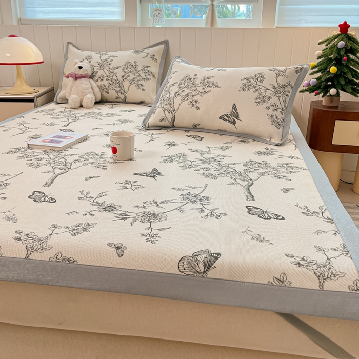 91家纺网 家纺一手货源 找家纺 安哆啦家纺 2025新款A类印花冰藤凉席针织棉牛奶丝夏被夏凉被空调被四件套 梦蝶